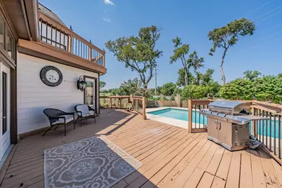 16056 Chalfont Court, Dallas, TX 75248 - Photo 29