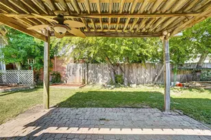 4329 Baldwin St, Grand Prairie, TX 75052 - Photo 29