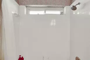 4329 Baldwin St, Grand Prairie, TX 75052 - Photo 17