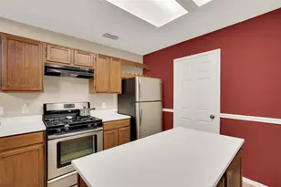 4329 Baldwin St, Grand Prairie, TX 75052 - Photo 9