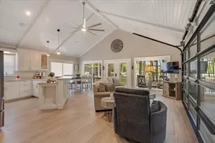 10 Holland St, Pottsboro, TX 75076 - Photo 9