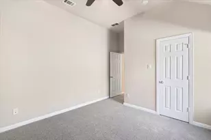 1028 Chickasaw Dr, Carrollton, TX 75010 - Photo 29