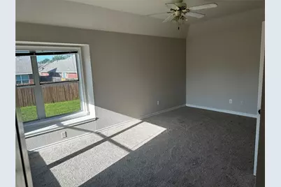 2512 Clubhouse Drive, Denton, TX 76210 - Photo 9