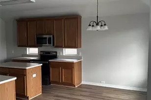 2512 Clubhouse Dr, Denton, TX 76210 - Photo 7