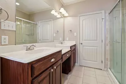 5107 Chesterfield Place, Arlington, TX 76017 - Photo 5