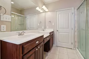 5107 Chesterfield Pl, Arlington, TX 76017 - Photo 5