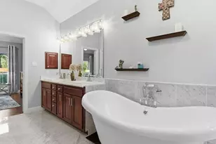 804 Carrie Ln, Lakewood Village, TX 75068 - Photo 23