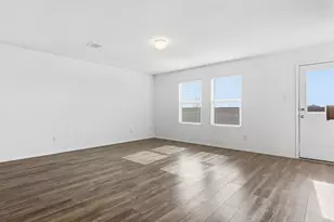 461 Blue Crow Ln, Fort Worth, TX 76052 - Photo 15