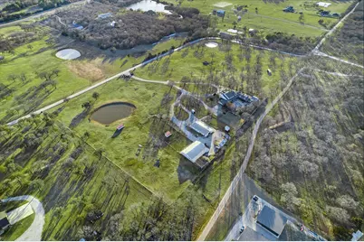 11559 Merrill Road, Pilot Point, TX 76258 - Photo 5