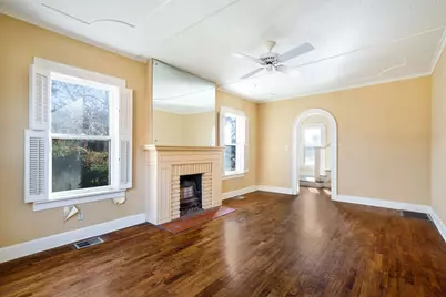 1712 Frederick Street, Fort Worth, TX 76107 - Photo 9