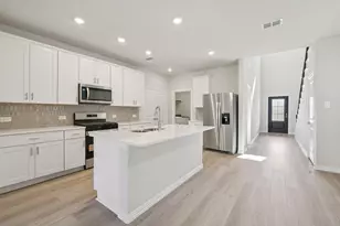 717 Leavenworth Dr, McKinney, TX 75071 - Photo 1