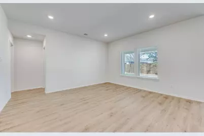 509 Regiment Road, Sherman, TX 75090 - Photo 7