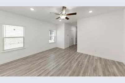 205 Griffith Drive, Princeton, TX 75407 - Photo 7