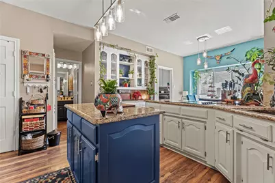 3910 Kingsferry Court, Arlington, TX 76016 - Photo 11