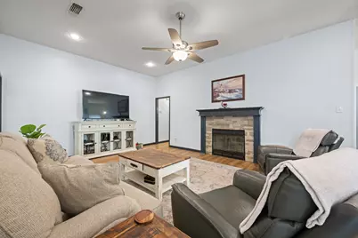 905 Evandale Road, Burleson, TX 76028 - Photo 7