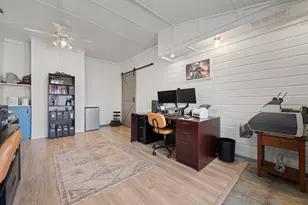 905 Evandale Rd, Burleson, TX 76028 - Photo 35