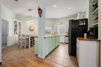 905 Evandale Road, Burleson, TX 76028 - Photo 11