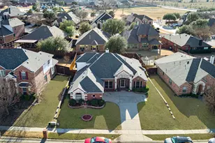 305 Tarpan Trail, Celina, TX 75009 - Photo 3