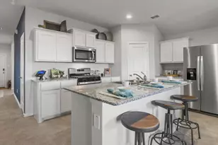 8560 Dunnstown Dr, Fort Worth, TX 76131 - Photo 5