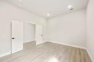 1646 Carlisle Dr, Cedar Hill, TX 75116 - Photo 9