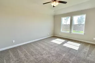 10632 Zircon Ln, Fort Worth, TX 76036 - Photo 5