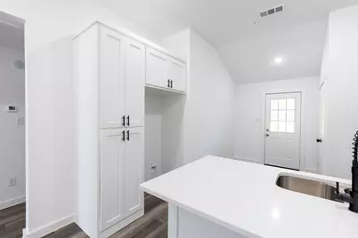 3626 Marshall Street #Unit D, Greenville, TX 75401 - Photo 11