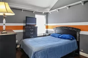 1128 Deer Valley Ln, Arlington, TX 76001 - Photo 5