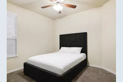 2109 Lake Hawthorne Trail, Little Elm, TX 75068 - Photo 21