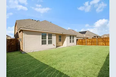 2109 Lake Hawthorne Trail, Little Elm, TX 75068 - Photo 31