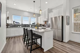 1318 Island Vista Dr, Arlington, TX 76005 - Photo 5