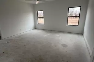 6037 Amber Dr, Sanger, TX 76266 - Photo 13