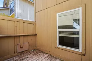 10328 Chelmsford Dr, Dallas, TX 75217 - Photo 25