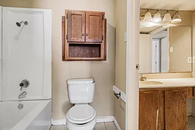 10328 Chelmsford Drive, Dallas, TX 75217 - Photo 17