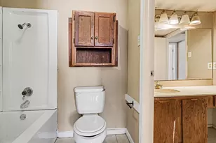 10328 Chelmsford Dr, Dallas, TX 75217 - Photo 17