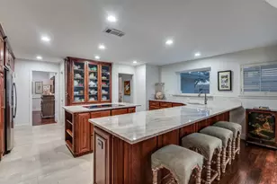 1114 Country Club Ct, Mansfield, TX 76063 - Photo 9