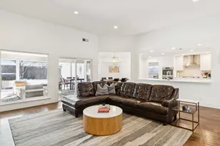 7240 Blythdale Dr, Dallas, TX 75248 - Photo 9