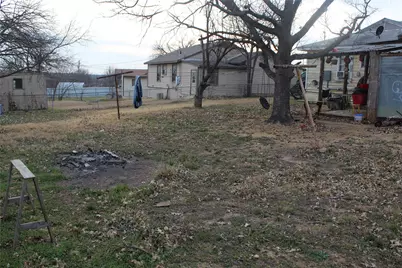 2006 20th Street, Mineral Wells, TX 76067 - Photo 5