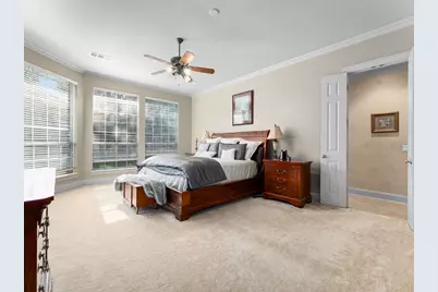 1604 Litchfield Drive, McKinney, TX 75071 - Photo 9