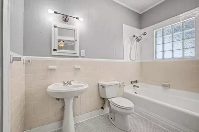 605 W Crockett Street, Ennis, TX 75119 - Photo 23