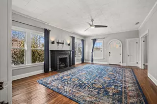 605 W Crockett St, Ennis, TX 75119 - Photo 11