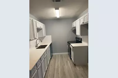 7035 Crosstimbers Lane, North Richland Hills, TX 76182 - Photo 3