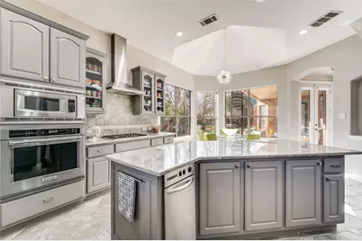 6529 Shady Point Drive, Plano, TX 75024 - Photo 13