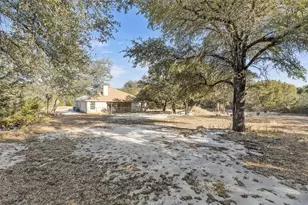 1392 Spanish Oak Tr, Whitney, TX 76692 - Photo 37