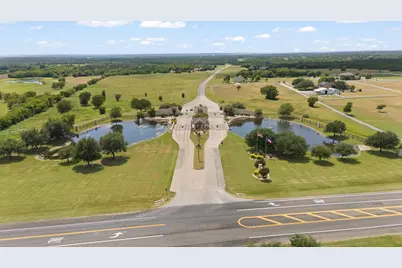 1392 Spanish Oak Trail, Whitney, TX 76692 - Photo 3