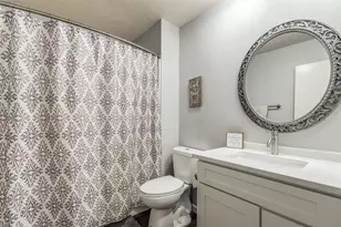 2038 Christie Ln, Carrollton, TX 75007 - Photo 21