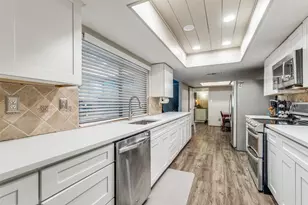 2038 Christie Ln, Carrollton, TX 75007 - Photo 9