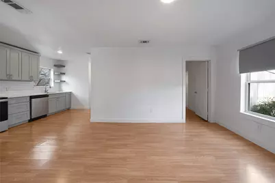 3214 King Street, Greenville, TX 75401 - Photo 3