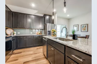 204 Walnut Street, Whitesboro, TX 76273 - Photo 13