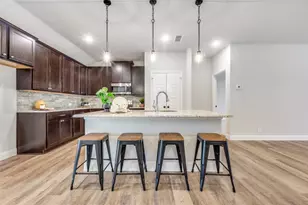 204 Walnut St, Whitesboro, TX 76273 - Photo 13