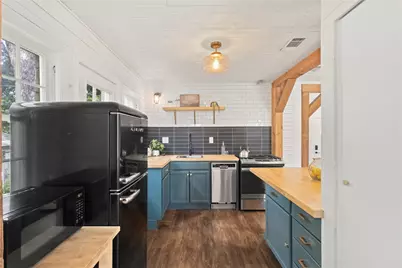 619 N Hampton Road, Dallas, TX 75208 - Photo 9